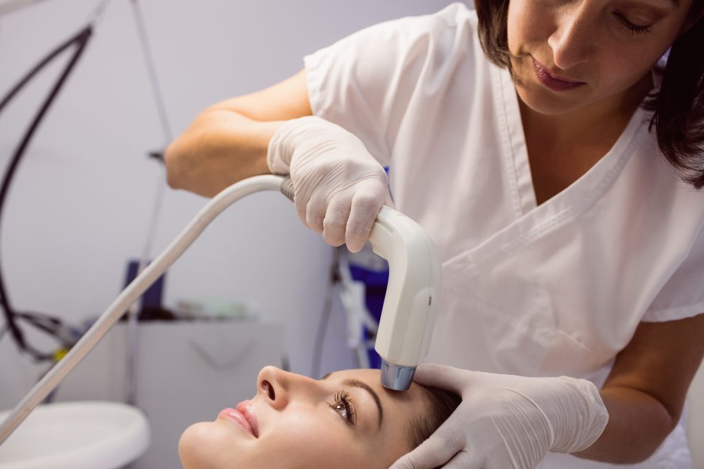 6 Manfaat Treatment Kombinasi Facial dan Laser di JPP Skin Laser Clinic